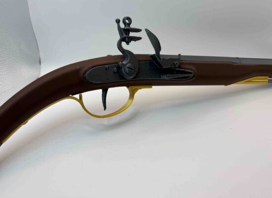 Piratenpistole, Holz-FDM, mit Details in Metallfarben Gold und Stahl (FDM), Cosplay