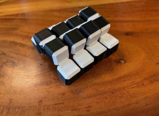 Fidget, Vierecke-Kette, mehrfarbiges FDM
