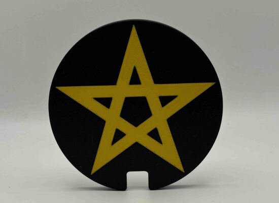 Tassendeckel mit Aussparung für einen Löffel, Motiv Pentagramm, FDM 2farbig